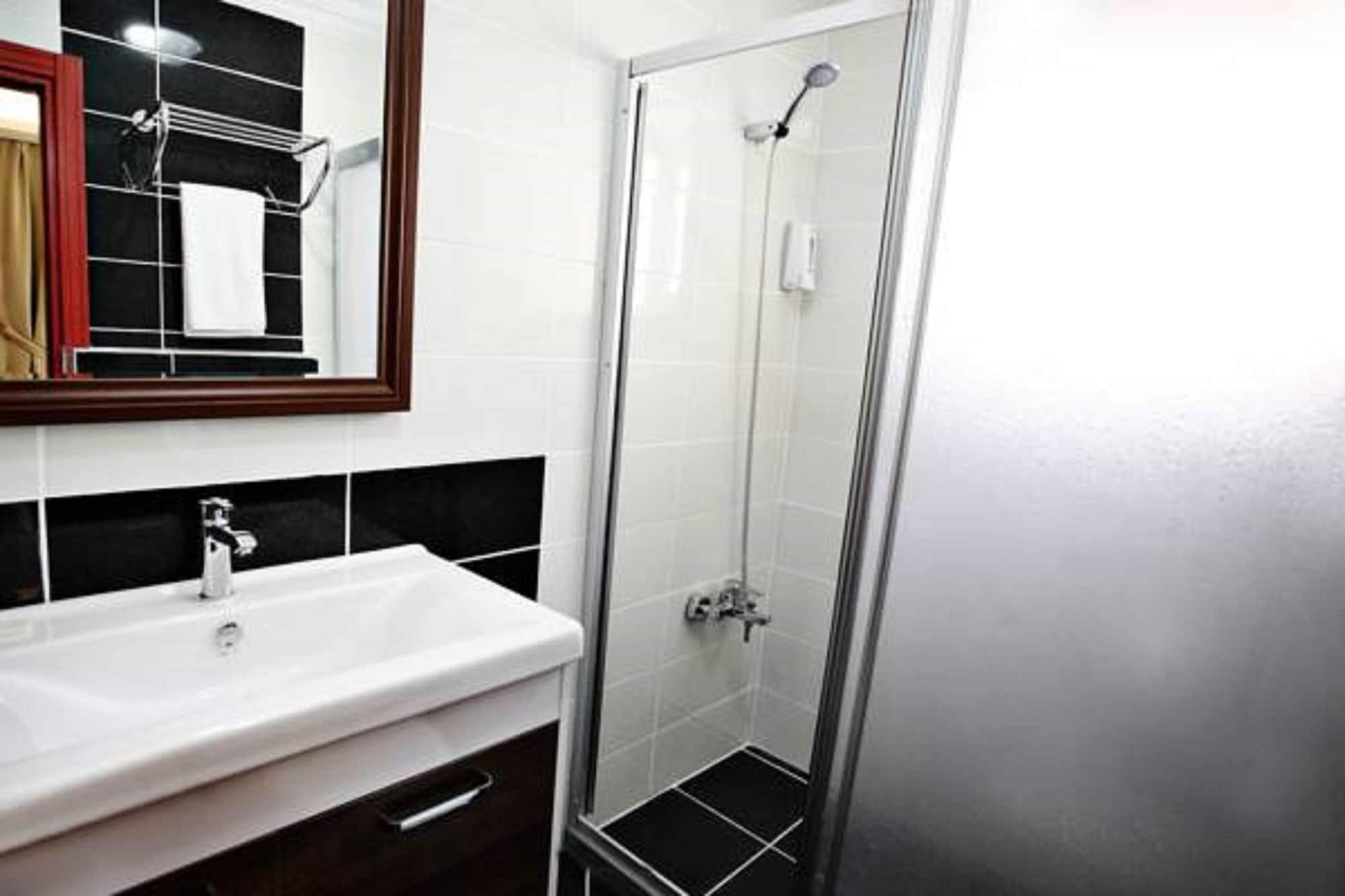 Taksim Palace Hotel Istambul Extérieur photo